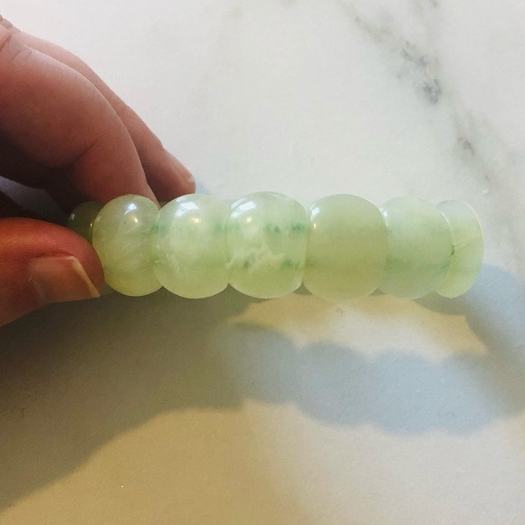 2/$10 Chunky Stone Bracelet - Picture 2 of 3